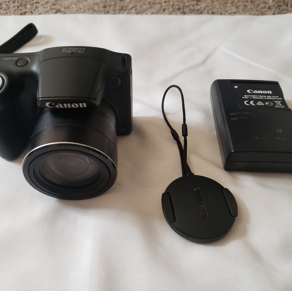 Canon powershot sx400 IS Digital Camera - Picture 2 of 8